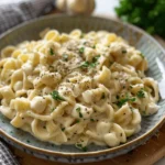 One Pot Creamy Garlic Pasta (Just 20 Minutes!)